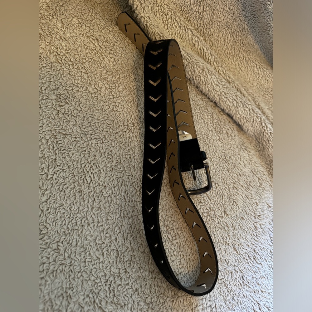 Black belt woman’s sz M/L great cond